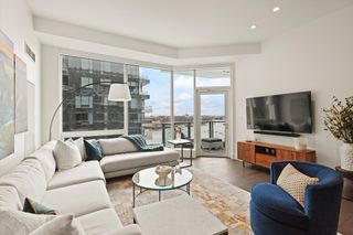 50 Liberty Dr 11L, Boston, MA 02210