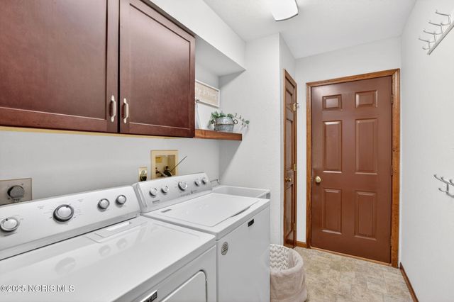 27344 Fort Meigs Road, Perrysburg, OH 43551