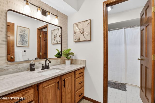 27344 Fort Meigs Road, Perrysburg, OH 43551