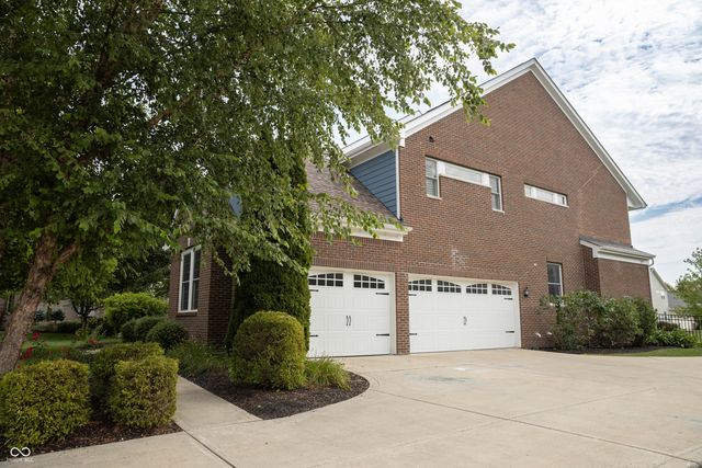 3271 Wildlife Trail, Zionsville, IN 46077