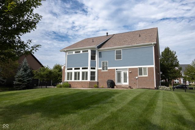 3271 Wildlife Trail, Zionsville, IN 46077