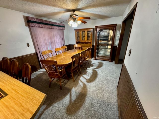 122 S 1225 E Road, Oakland City, IN 47660