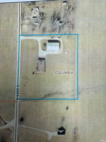 122 S 1225 E Road, Oakland City, IN 47660