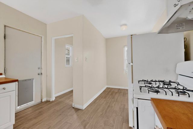 2410 Commercial Street NE, Albuquerque, NM 87122