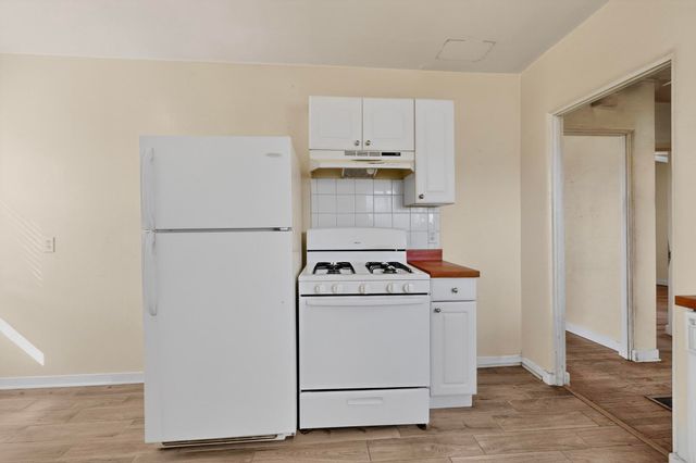 2410 Commercial Street NE, Albuquerque, NM 87122