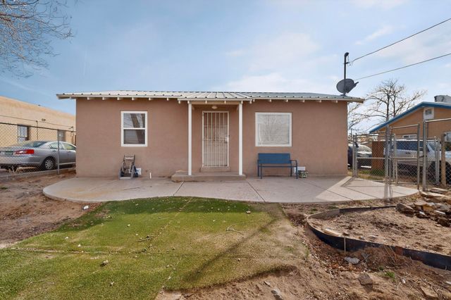 2410 Commercial Street NE, Albuquerque, NM 87122