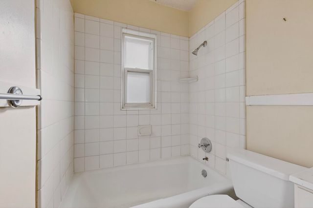 2410 Commercial Street NE, Albuquerque, NM 87122