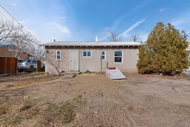 2410 Commercial Street NE, Albuquerque, NM 87122