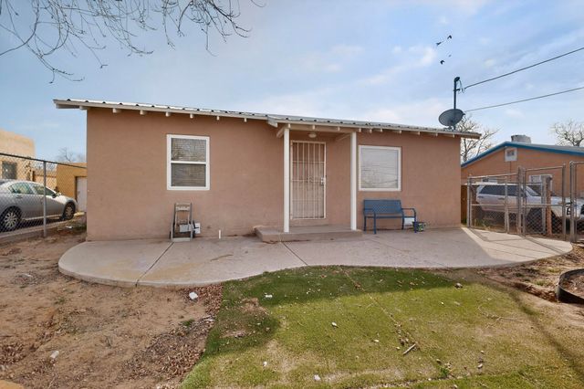2410 Commercial Street NE, Albuquerque, NM 87122
