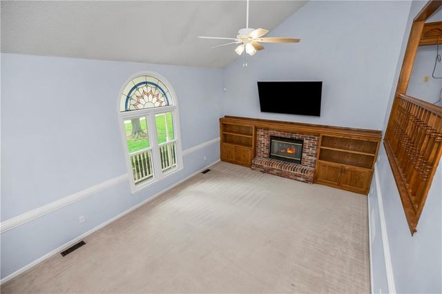 960 Ellis Street, Liberty, MO 64068
