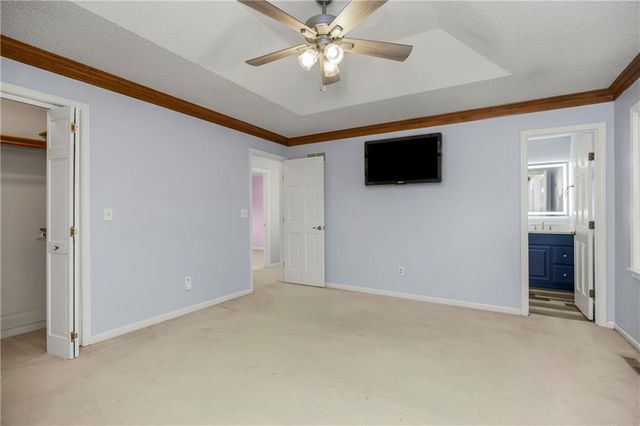 960 Ellis Street, Liberty, MO 64068