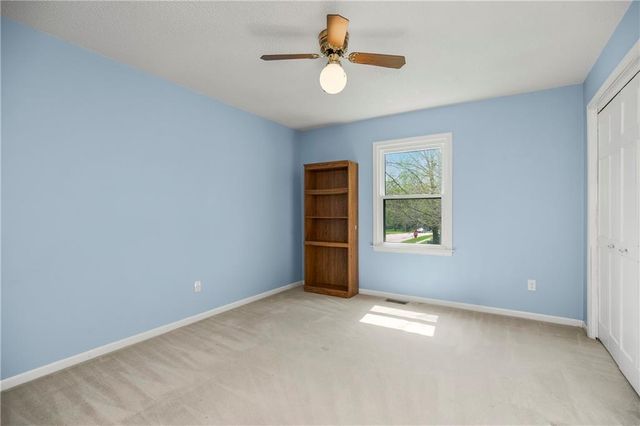 960 Ellis Street, Liberty, MO 64068