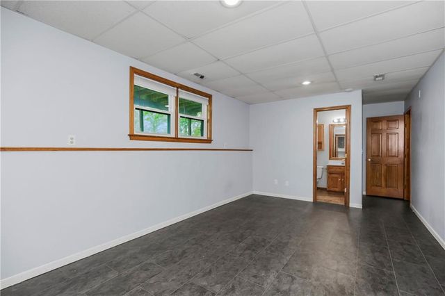 960 Ellis Street, Liberty, MO 64068