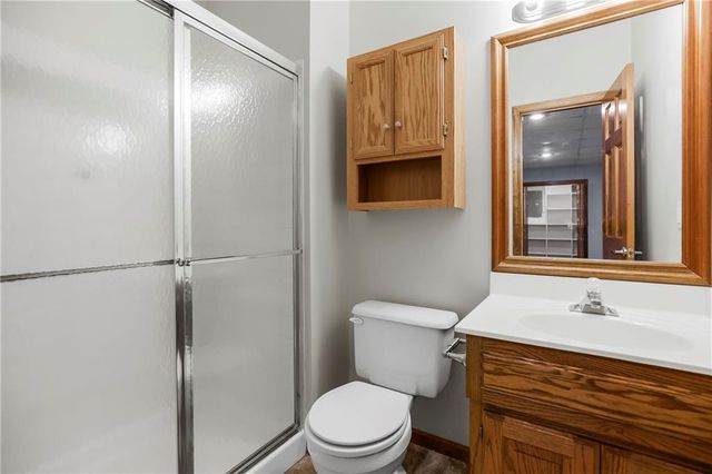 960 Ellis Street, Liberty, MO 64068