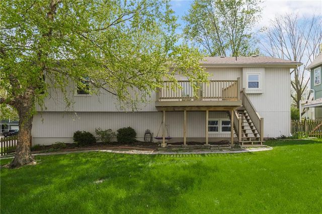 960 Ellis Street, Liberty, MO 64068