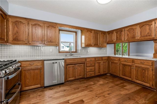 960 Ellis Street, Liberty, MO 64068