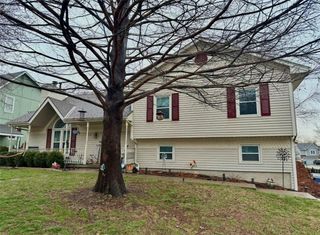 960 Ellis Street, Liberty, MO 64068