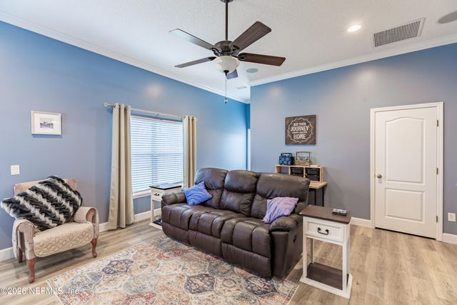 429 TWIN OAKS Lane, St. Johns, FL 32259