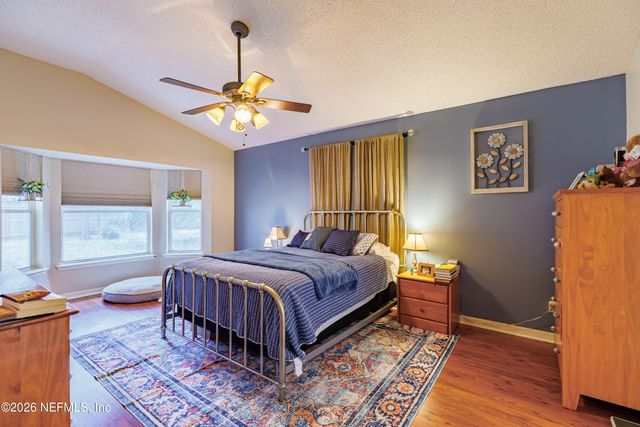 429 TWIN OAKS Lane, St. Johns, FL 32259