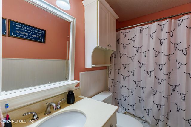 429 TWIN OAKS Lane, St. Johns, FL 32259