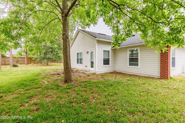 429 TWIN OAKS Lane, St. Johns, FL 32259
