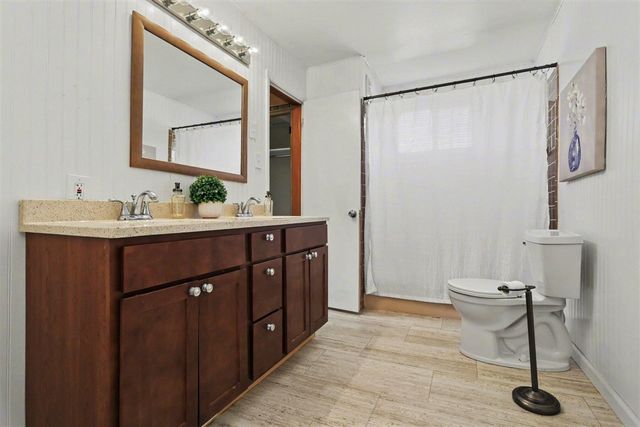 6629 N Branch Road, Benton Harbor, MI 49022