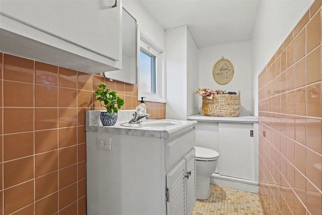 6629 N Branch Road, Benton Harbor, MI 49022