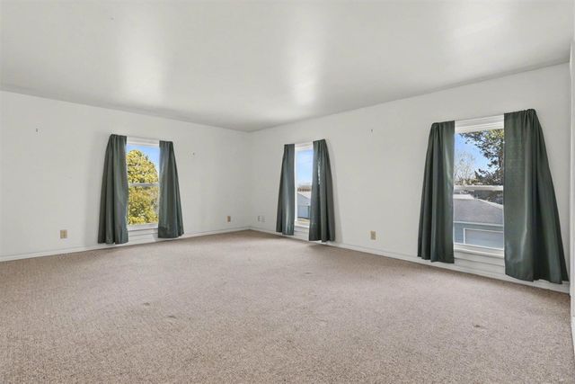 6629 N Branch Road, Benton Harbor, MI 49022