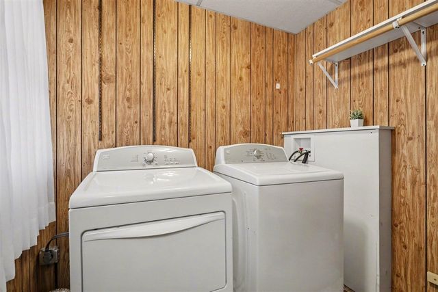 6629 N Branch Road, Benton Harbor, MI 49022