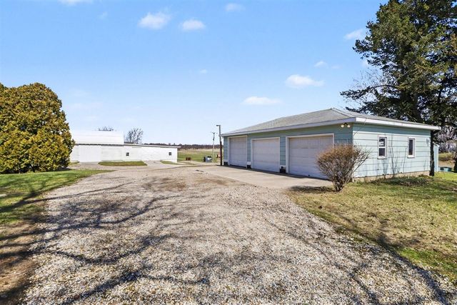 6629 N Branch Road, Benton Harbor, MI 49022