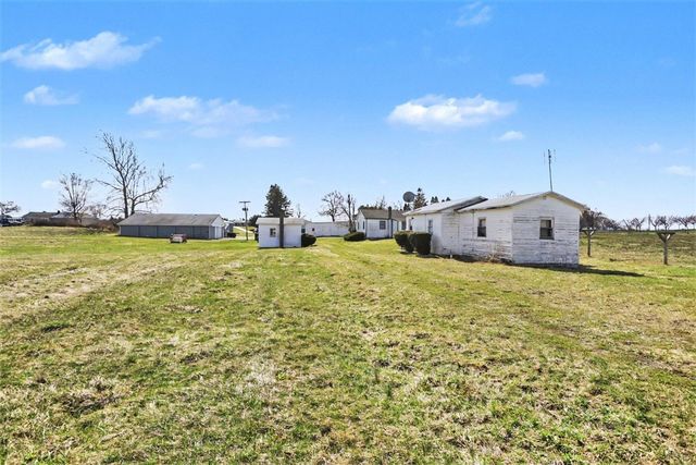 6629 N Branch Road, Benton Harbor, MI 49022