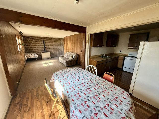 6629 N Branch Road, Benton Harbor, MI 49022