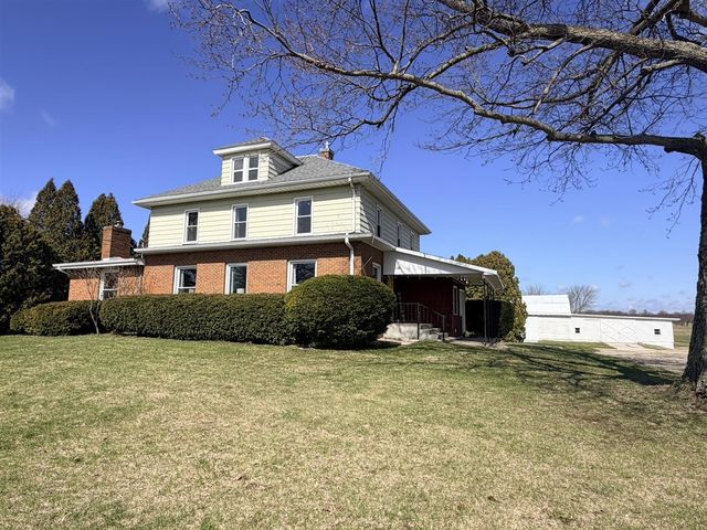 6629 N Branch Road, Benton Harbor, MI 49022