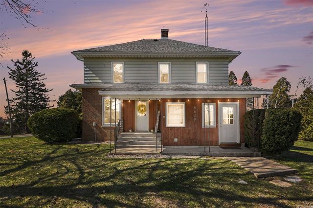 6629 N Branch Road, Benton Harbor, MI 49022