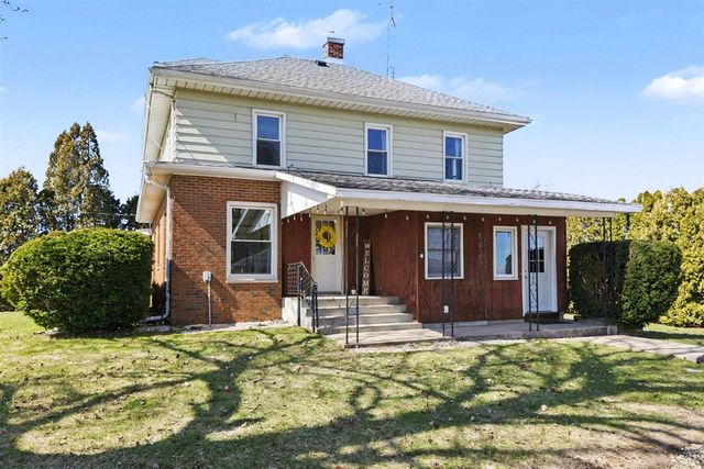 6629 N Branch Road, Benton Harbor, MI 49022