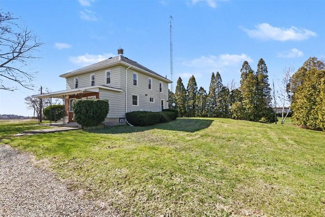 6629 N Branch Road, Benton Harbor, MI 49022