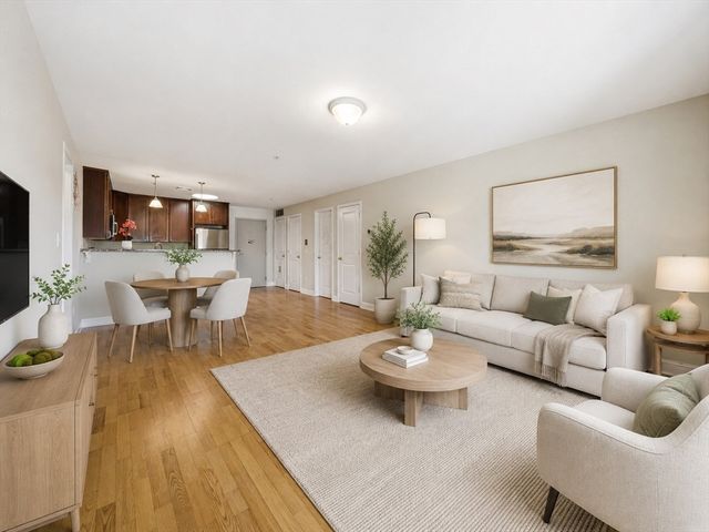179 Park St 403, Medford, MA 02155