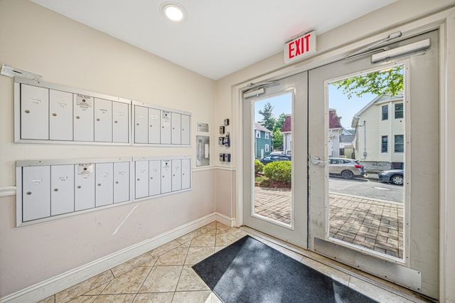 179 Park St 403, Medford, MA 02155