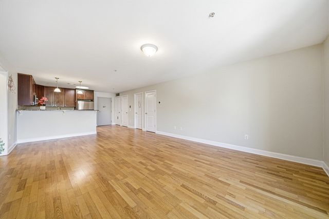 179 Park St 403, Medford, MA 02155