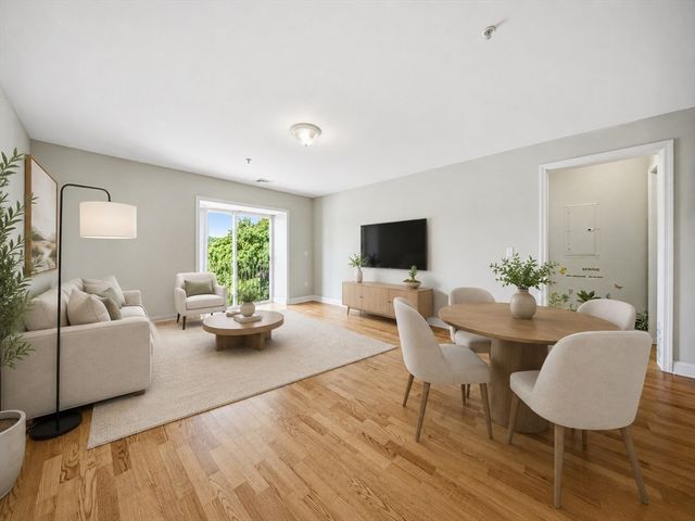 179 Park St 403, Medford, MA 02155