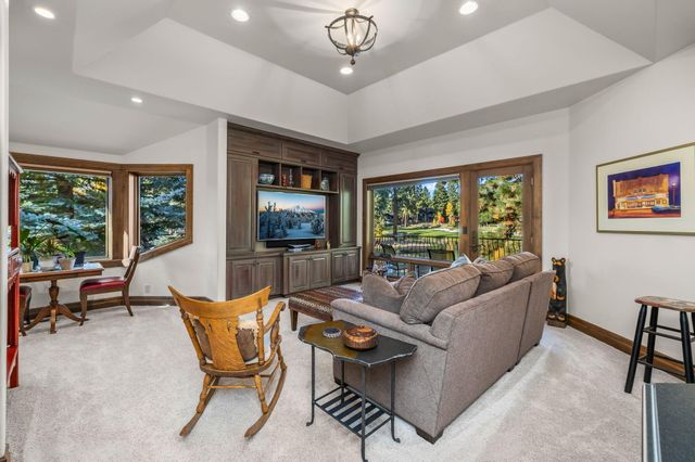 61302 Tam McArthur Loop, Bend, OR 97702