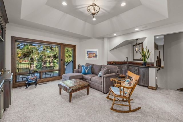 61302 Tam McArthur Loop, Bend, OR 97702