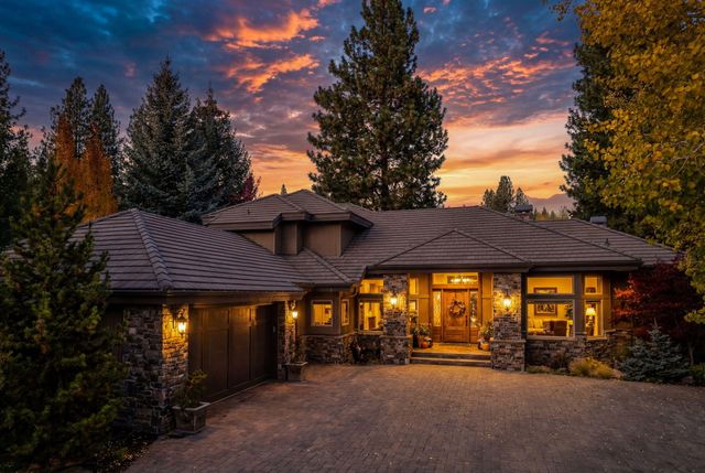 61302 Tam McArthur Loop, Bend, OR 97702