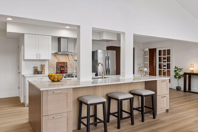 2841 W 91st Street, Bloomington, MN 55431