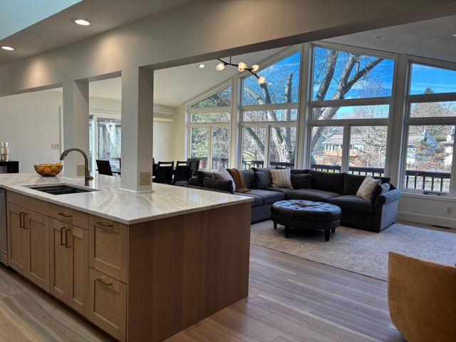 2841 W 91st Street, Bloomington, MN 55431