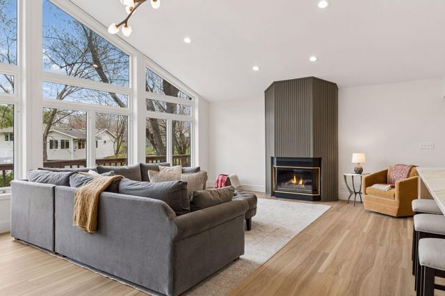 2841 W 91st Street, Bloomington, MN 55431