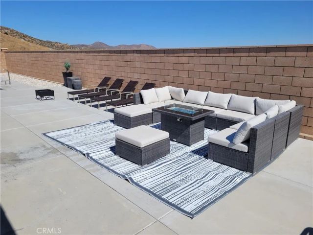 30402 Concord Coach Court, Winchester, CA 92596
