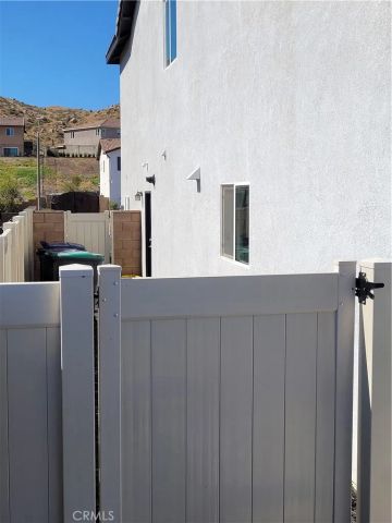 30402 Concord Coach Court, Winchester, CA 92596