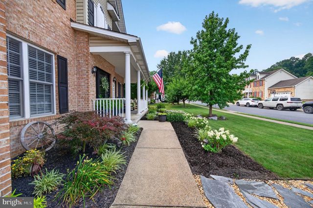 683 DELLINGER DR, Strasburg, VA 22657
