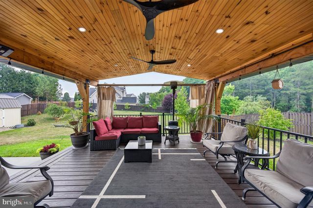683 DELLINGER DR, Strasburg, VA 22657